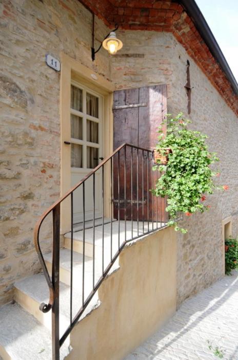 Dimora Storico Romantica Il Sole E La Luna Cerretto Langhe Ngoại thất bức ảnh